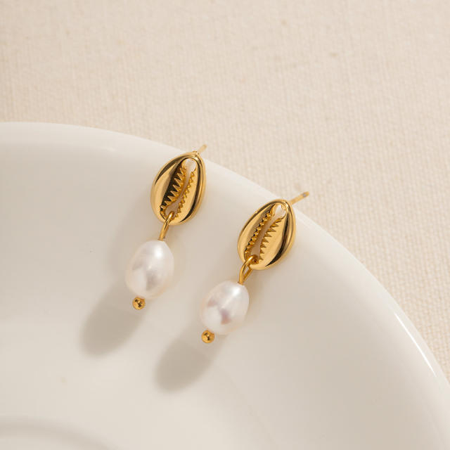18KG shell pearl drop stainless steel earrings