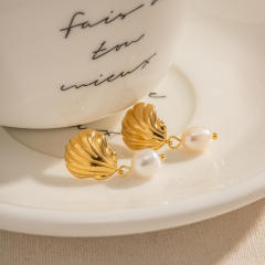 18KG beach trend shell design pearl drop stainless steel earrings