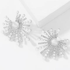 Luxury sun shape rhinestone pearl bead ear studs