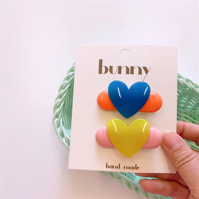 Korean fashion 2pcs candy color resin heart duckbill hair clips set