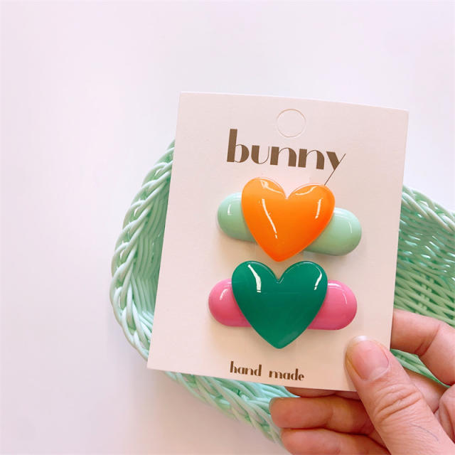 Korean fashion 2pcs candy color resin heart duckbill hair clips set