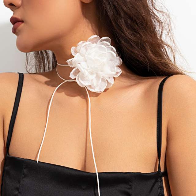 Vintage hot sale fabric flower slide choker necklace