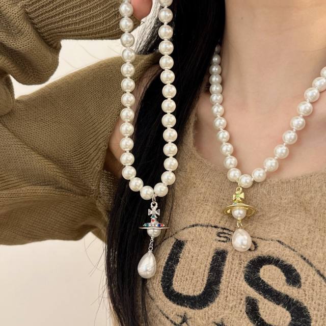 Famous brand Saturn pendant pearl necklace