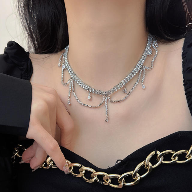 Luxury diamond choker necklace for lady