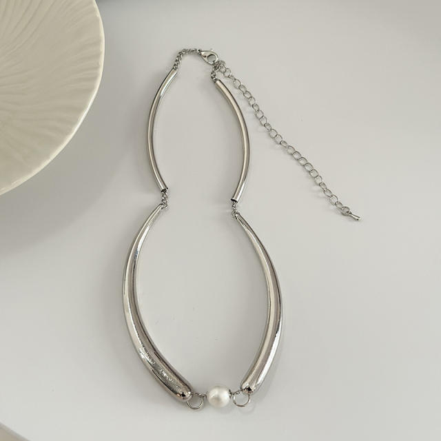 Simple silver pearl alloy choker necklace