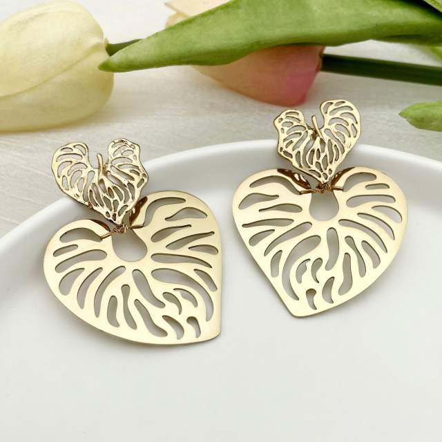 INS hot sale hollow heart leaf stainless steel earrings