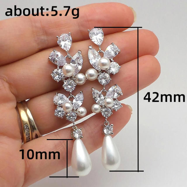 Elegant pearl bead drop diamond earrings