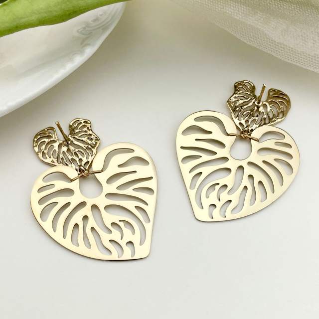 INS hot sale hollow heart leaf stainless steel earrings