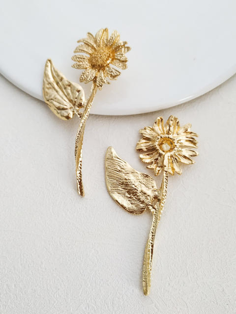 Summer design metal sunflower boho earrings
