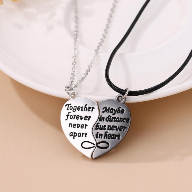 Fashionable letter Magnetic attraction heart couple necklace