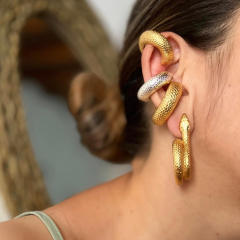 18KG chunky stainless steel ear cuff