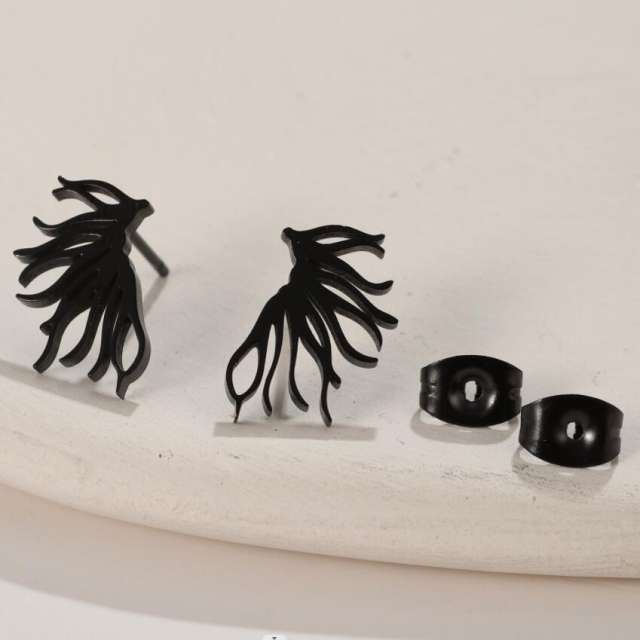Creative cheap price stainless steel studs earrings