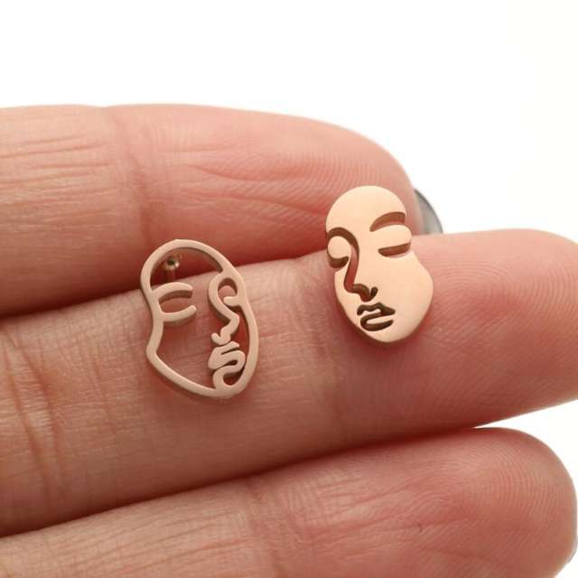 Creative cheap price stainless steel studs earrings