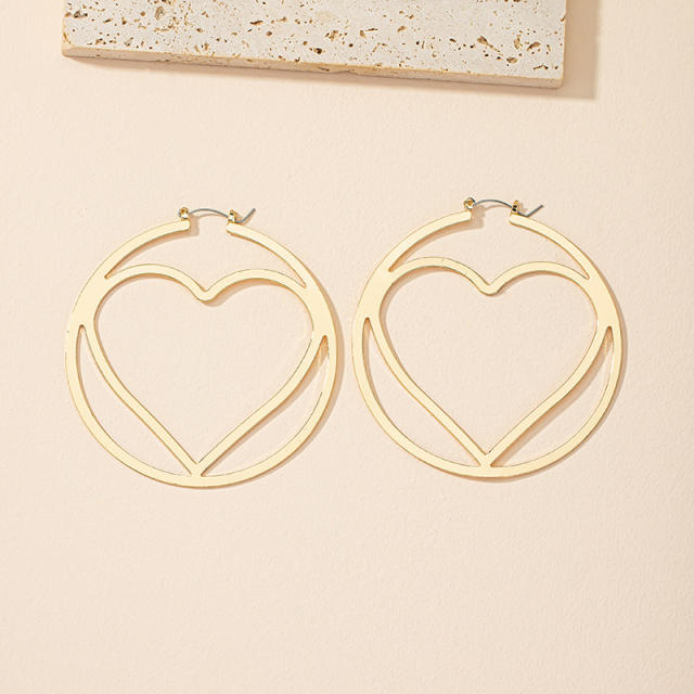 Chunky gold color alloy circle heart hoop earrings