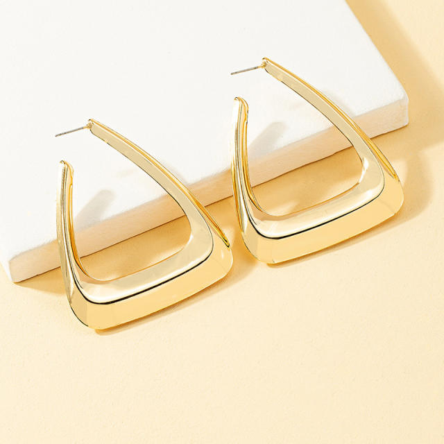 Geometric triangle shape alloy chunky earrings