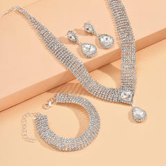 Chic design diamond necklace set for bridal