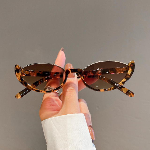 Y2K personlaity half frame cat eye shape sunglasses