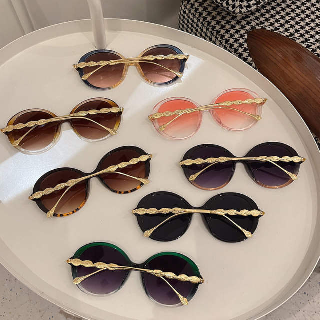 Occident fashion round shape sunglasses