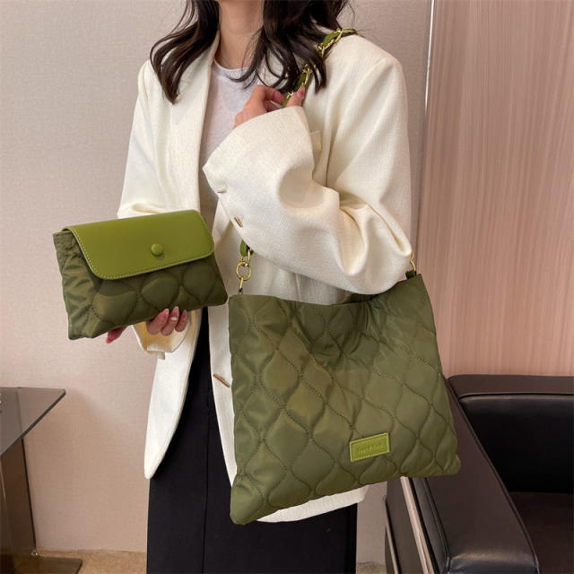 Waterproof nylon quilted pattern tote bag