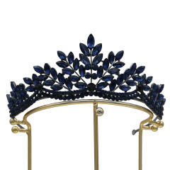 Luxury baroque crystal crown