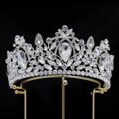 Luxury colorful crystal baroque crown