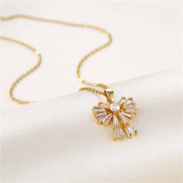 18KG dainty diamond bow pendant stainless steel chain necklace
