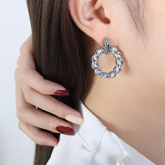 Vintage concise twisted circle stainless steel earrings