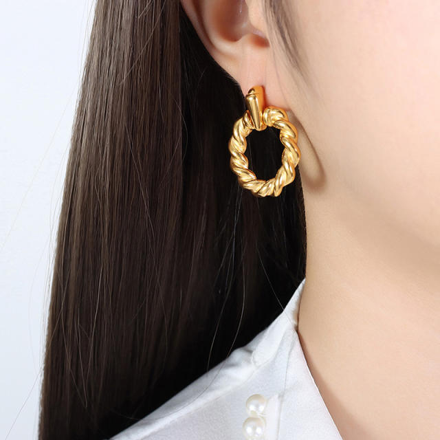 Vintage concise twisted circle stainless steel earrings