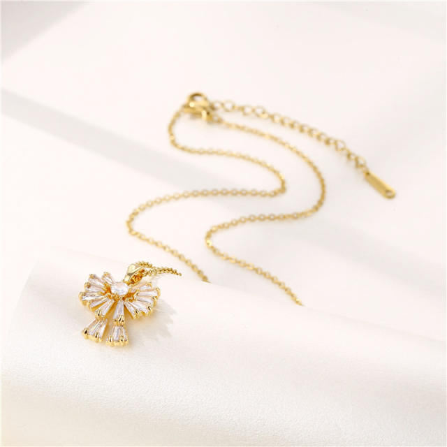 18KG dainty diamond bow pendant stainless steel chain necklace