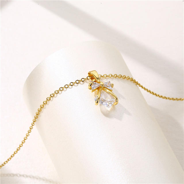 Dainty diamond bow stainless steel chain necklace