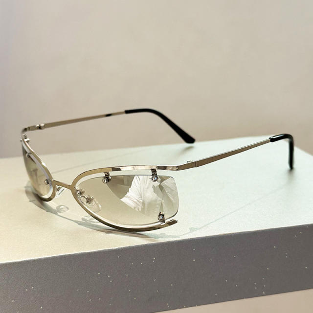 Y2K hollow out oval shape sunglasses