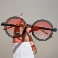 Vintage round shape sunglasses