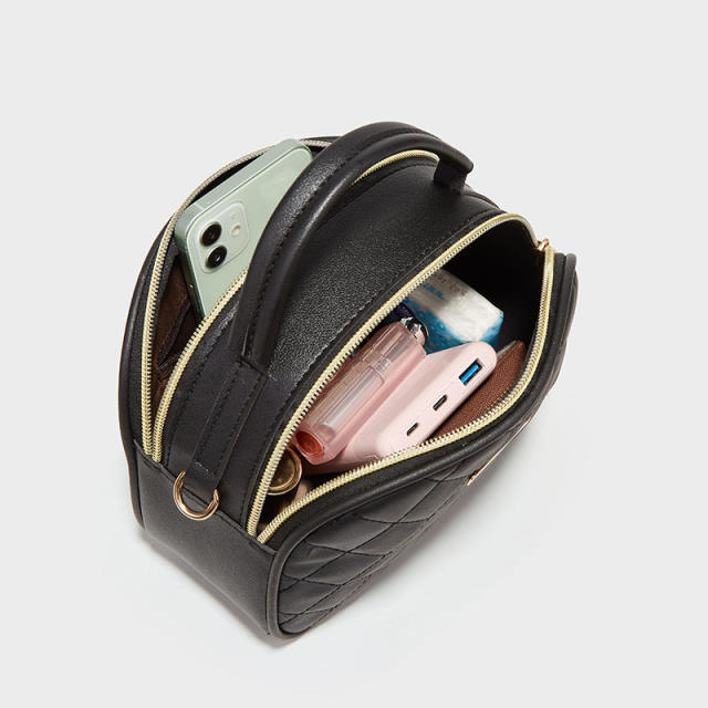 Classic quilated letter strap large storage handbag crossbody bag