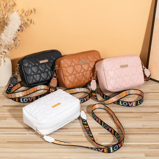 Sweet heart quilted pu leather crossbody bag