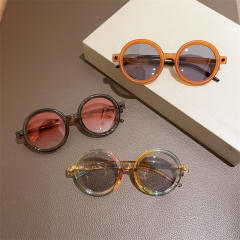 Vintage round shape sunglasses