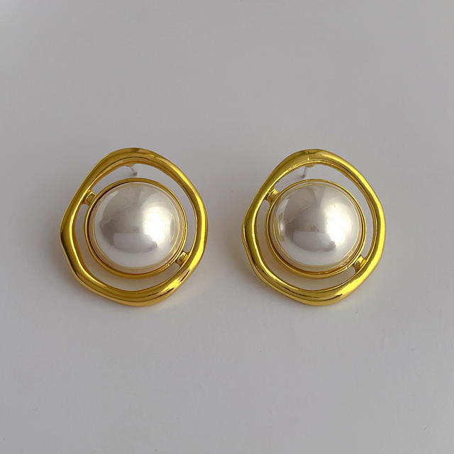 Korean fashion round shape pearl copper studs earrings