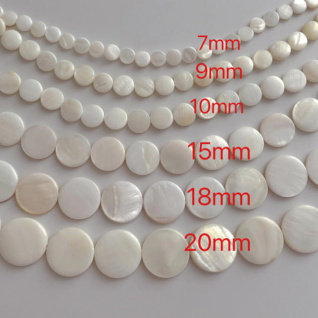 Boho holiday trend round shape shell choker necklace