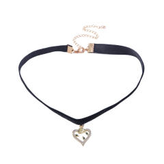 Delicate hollow heart velvet black choker necklace