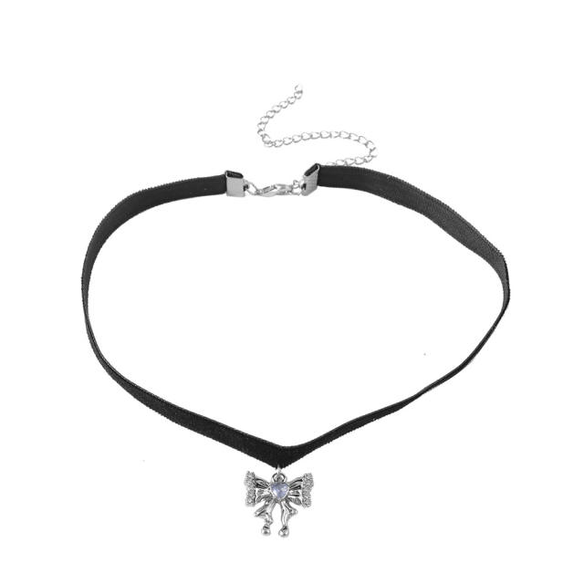 Vintage rhinestone bow black velvet choker necklace