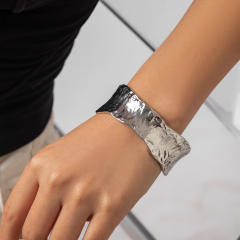 Punk trend gold silver metal wide bangle