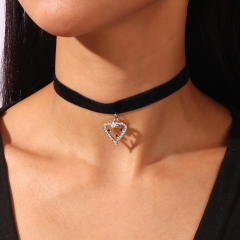 Delicate hollow heart velvet black choker necklace