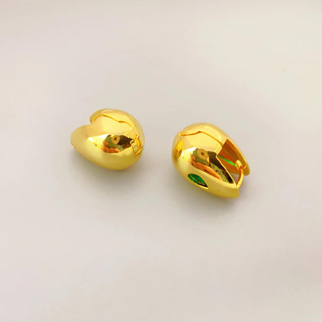 Chunky 18KG teardrop shape copper huggie earrings