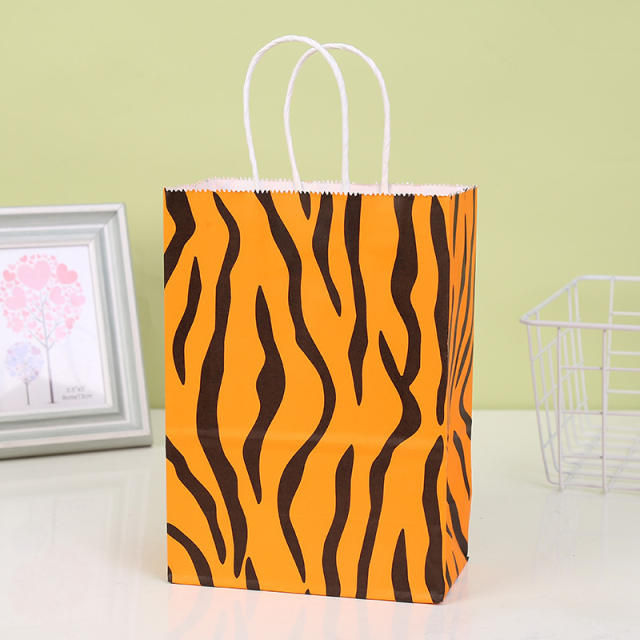 Creative cute safari them animal pattern kraft paper bag