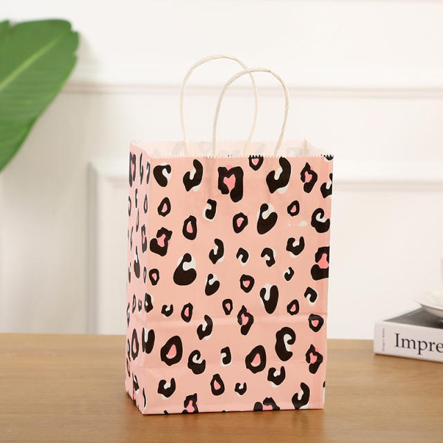 Creative cute safari them animal pattern kraft paper bag