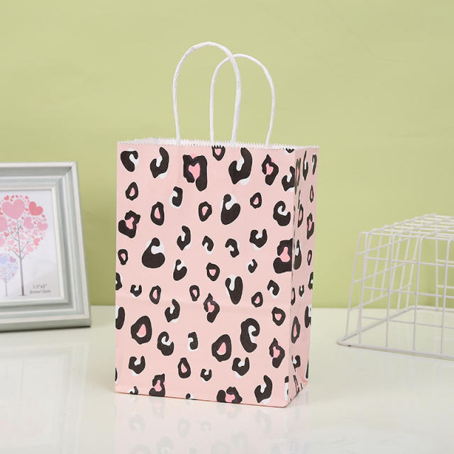 Creative cute safari them animal pattern kraft paper bag