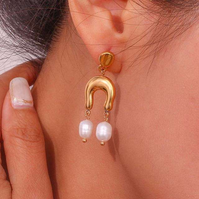 Vintage water pearl chunky geometric stainless steel earrings