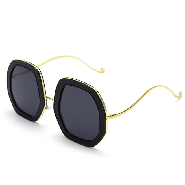 Occident fashion irregular shape women sunglasses