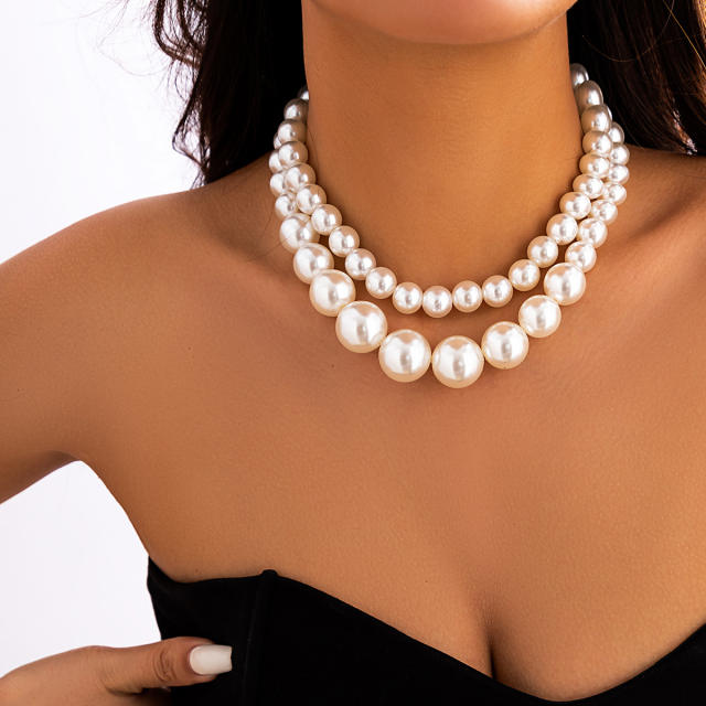 Chunky pearl bead two layer choker necklace