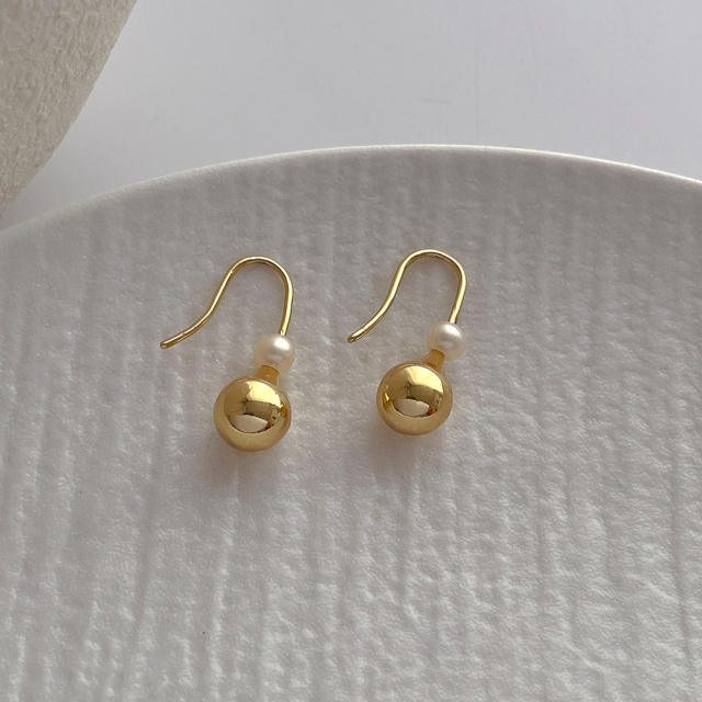Creative gold plated copper ball water pearl drop earrings