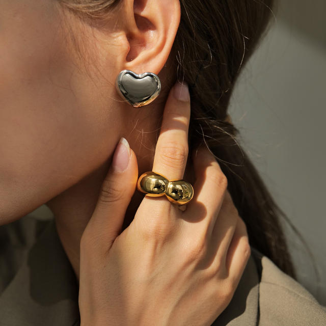 18KG Chunky flower design stainless steel rings
